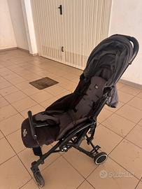 Passeggino pieghevole