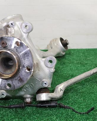 BMW F20 F21 F22 Mozzo fusello anteriore sinistro