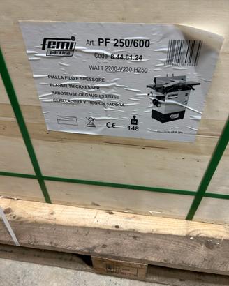 Pialla  legno femi