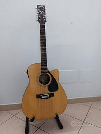 chitarra acustica