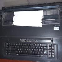 Macchina per scrivere elettronica Olivetti ET 111