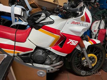 Super tenere 750