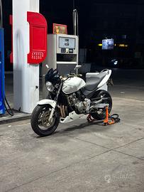 Honda hornet 600