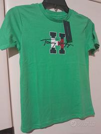 t shirt verde Tommy hilfigher bimbo 6 anni nuova