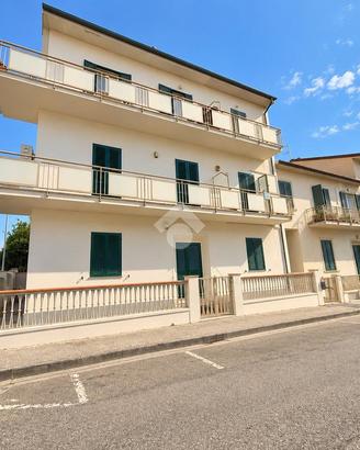 2 LOCALI A ROSIGNANO MARITTIMO