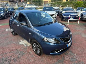 Lancia Ypsilon HYBRID 70cv *LA CITY CAR PERFETTA*