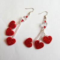 Orecchini lunghi cuori e catenelle