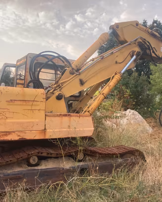 N. 2 escavatori cingolati Fiat Hitachi 200