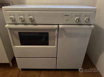 Cucina a gas con forno BOREL – 4 fuochi – bianca