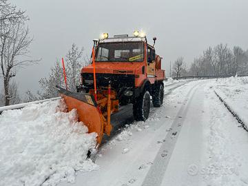 Unimog 1200
