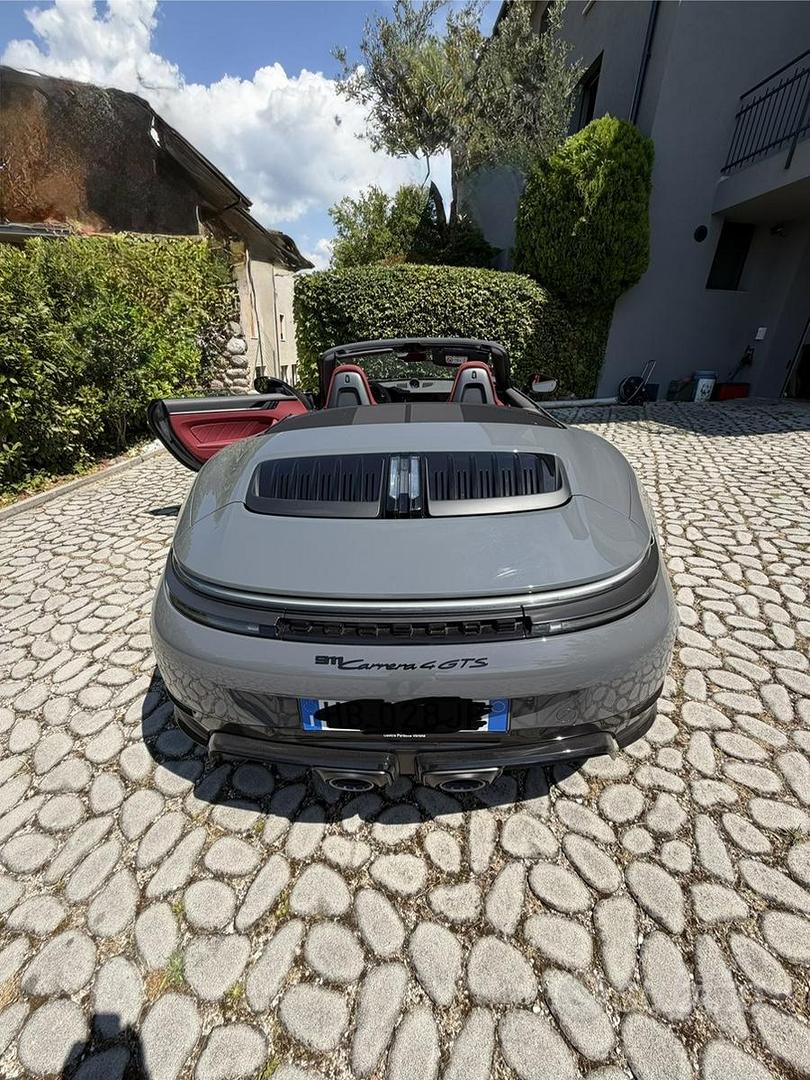 Porsche 911 2025 photo 5