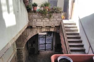 Appartamento di 196 m² con più di 5 locali a Viter