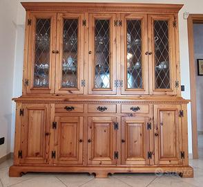 Salotto-Soggiorno Patriarca con credenza e tavolo!