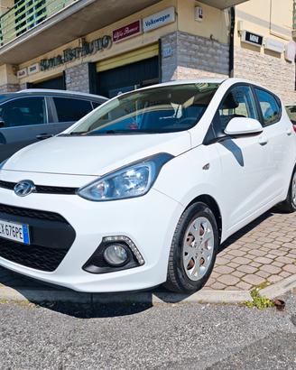 Hyundai i10 1.2 MPI Sound Edition