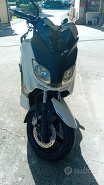 Scooter xmax250Yamaha