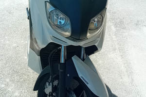 Scooter xmax250Yamaha