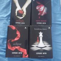 Saga Twilight Completa 4 Volumi - Stephenie Meyer