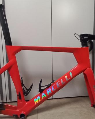 telaio bici da corsa carbonio