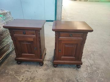 LETTO CON RETE E COMODINI IN NOCE