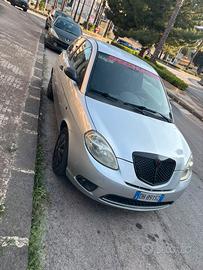 Lancia y 2007 1.2 8v benzina