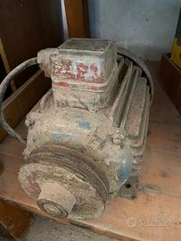 Motore elettrico 220/380