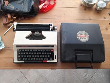 Macchina da scrivere President 5000