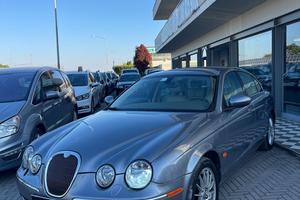 Jaguar S-Type 2.7 diesel V6 Classic