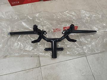 MANUBRIO 00154402 ORIGINALE KYMCO PEOPLE S 125 200