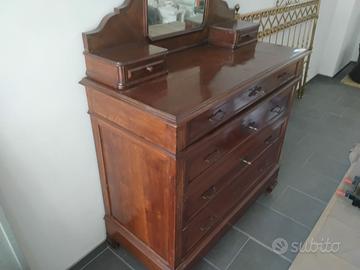 Comò con Specchiera