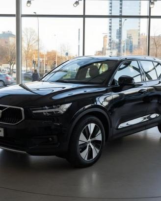 VOLVO XC40 T5 Twin Engine Geartronic Momentum