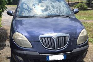 Lancia Ypsilon 1.3mjt 