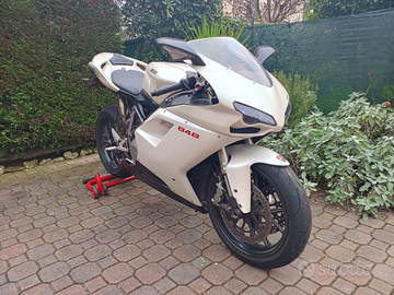 Ducati 848