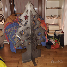 Albero di natale in metallo