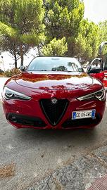 Alfa Romeo Stelvio 190cv RWD
