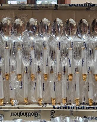 set di posate in acciaio inox e oro zecchino 24 k