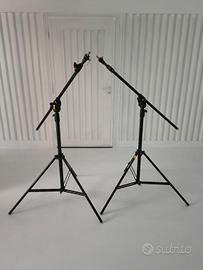 N.2 Stativi a giraffa Manfrotto 420B