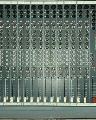 Mixer Soundcraft Spirit Live 16 canali