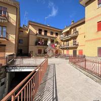4 LOCALI A GROTTE DI CASTRO