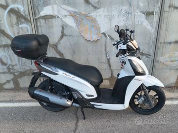 Kymco people GTI 300 2010