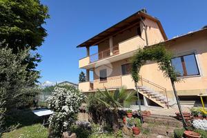 PORZIONE DI BIFAMILIARE A BORGARO TORINESE