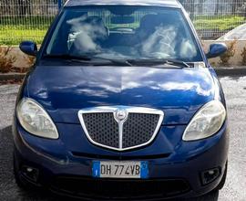 Lancia Ypsilon 1.3 MJT 90 CV Oro Giallo