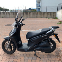 Scooter KYMCO People S 125 anno 2023