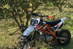 Pit Bike Kayo TT140 - Perfette Condizioni