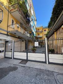 Trilocale Via Paolo Della Valle Soccavo Na