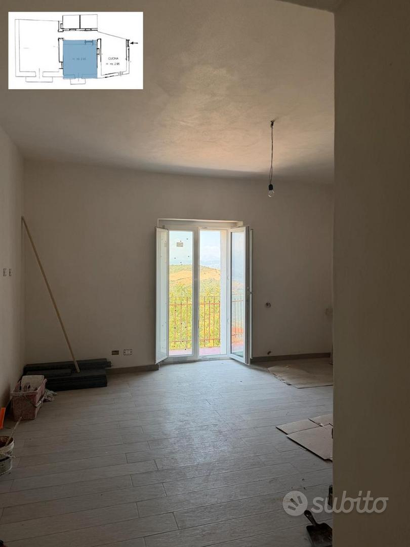 Trilocale ristrutturato con seminterrato - Vista 4