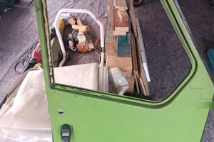 Porta ape 50 lato serratura e parti cruscotto