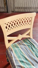 seduta da ingresso o camera da letto con cuscino