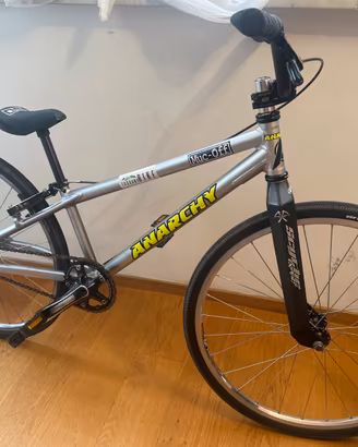 Bmx Race Cruiser 24” Ultra-Light - SOLO 7,5 KG