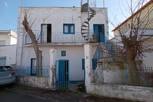 Palazzina con 2 appartamenti vicino al mare