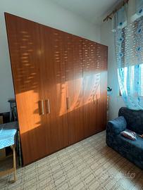 Armadio a cinque ante 